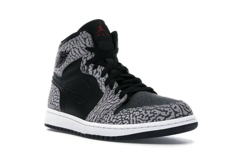 Jordan 1 Retro Un-Supreme - VOSneakers