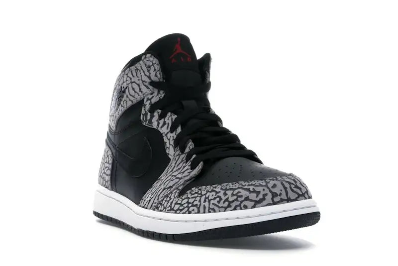 Jordan 1 Retro Un-Supreme - VOSneakers