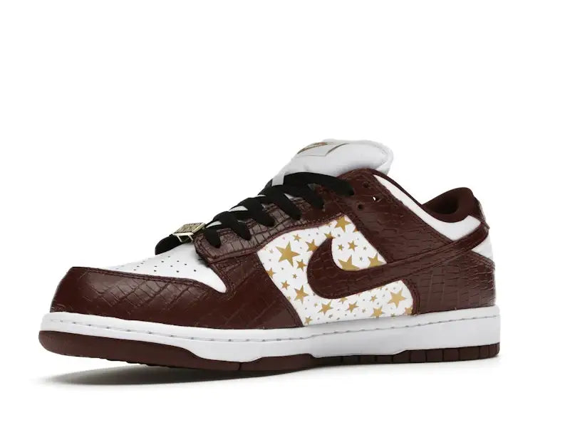 Nike SB Dunk Low Supreme Stars Barkroot Brown (2021) - VOSneakers