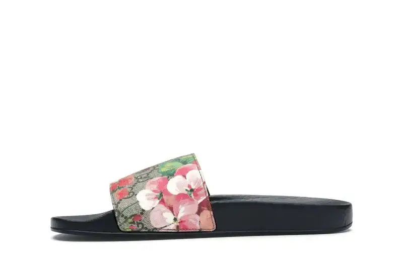 Gucci Slides Bloom Supreme - VOSneakers