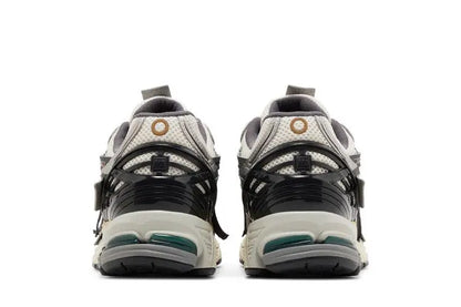 1906A Silver Metalic Castlerock VOSneakers