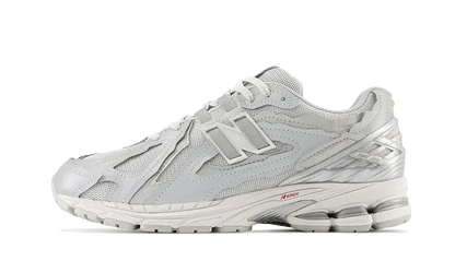 1906D Protection Pack Silver Metallic VOSneakers