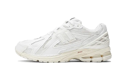 1906D Protection Pack White Leather VOSneakers