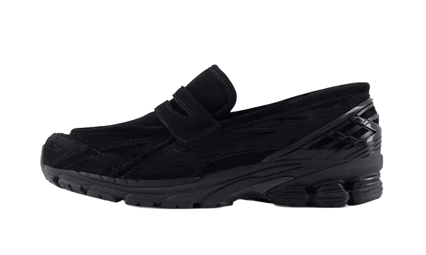 1906L Black Suede VOSneakers