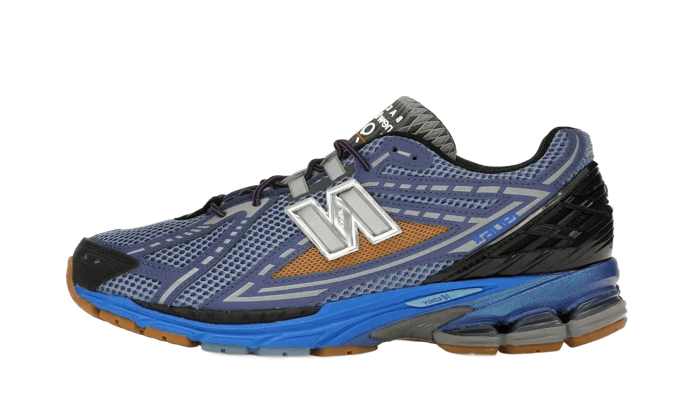 1906R Action Bronson Medusa Azul VOSneakers