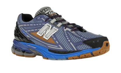 1906R Action Bronson Medusa Azul VOSneakers