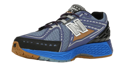 1906R Action Bronson Medusa Azul VOSneakers