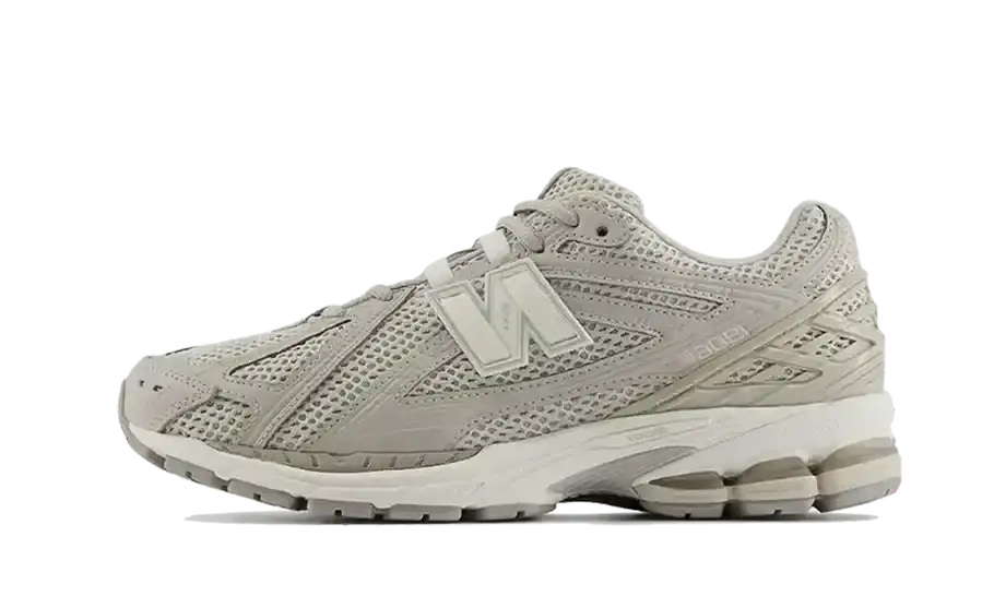 1906R Grey Days VOSneakers