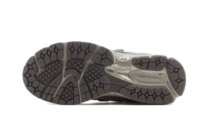1906R Harbor Grey VOSneakers
