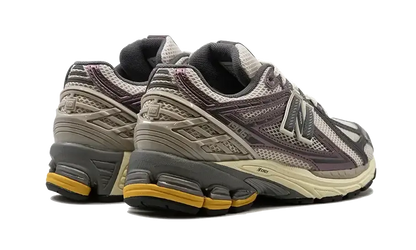 1906R Licorice VOSneakers