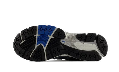 1906R Silver Blue VOSneakers
