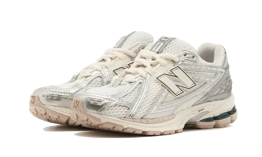 1906R Silver Metallic Cream VOSneakers