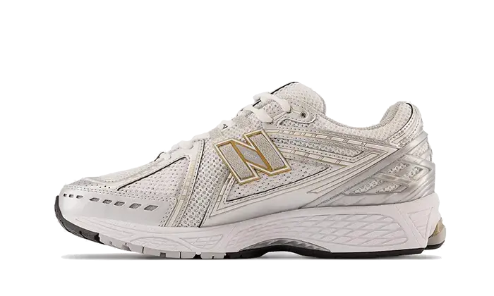 1906R White Rain Cloud Silver Metallic VOSneakers