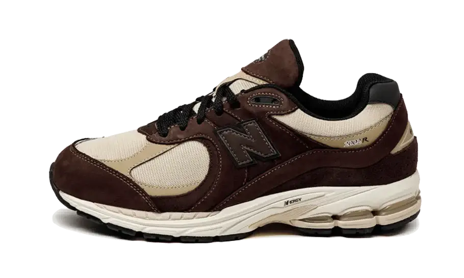 2002R Black Coffee VOSneakers
