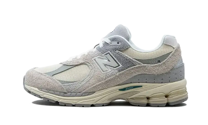 2002R Linen VOSneakers