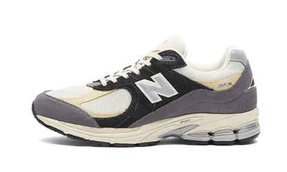 2002R Magnet VOSneakers
