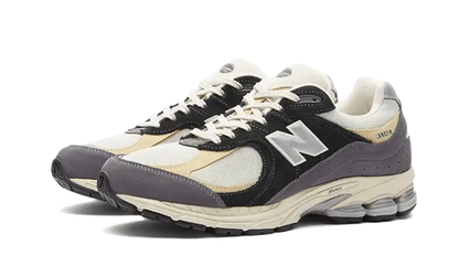 2002R Magnet VOSneakers