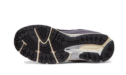 2002R Magnet VOSneakers