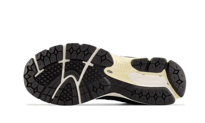 2002R Navy Eclipse VOSneakers