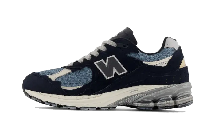 2002R Protection Pack Dark Navy VOSneakers