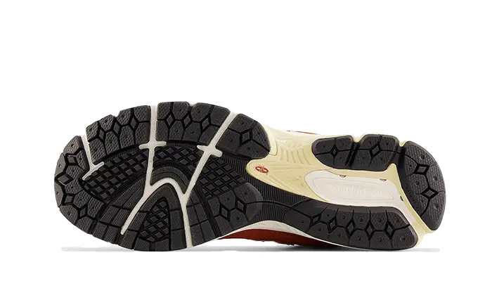 2002R Rust Oxide VOSneakers