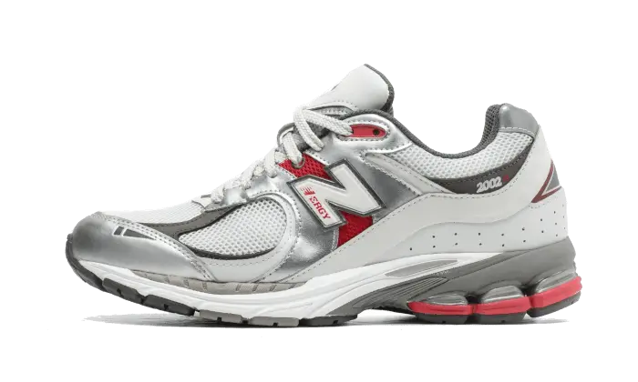 2002R Silver Metallic VOSneakers