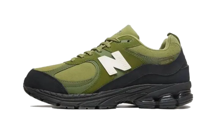 2002R The Basement Olive Black VOSneakers