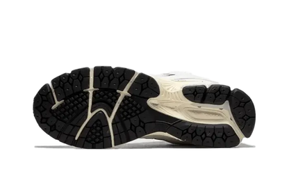 2002R White Natural Indigo VOSneakers