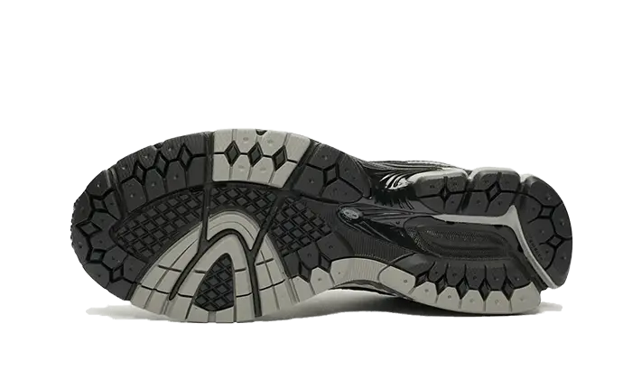 860 Black Silver VOSneakers