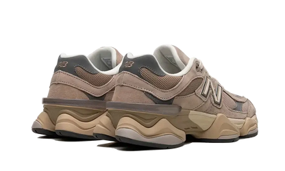 9060 Driftwood Castlerock VOSneakers