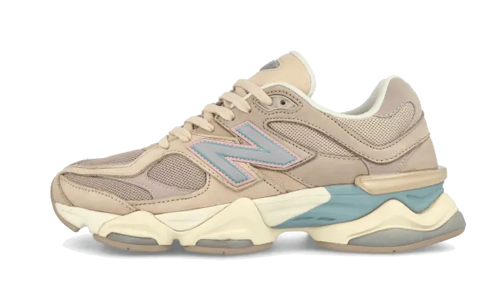 9060 Ivory Cream VOSneakers