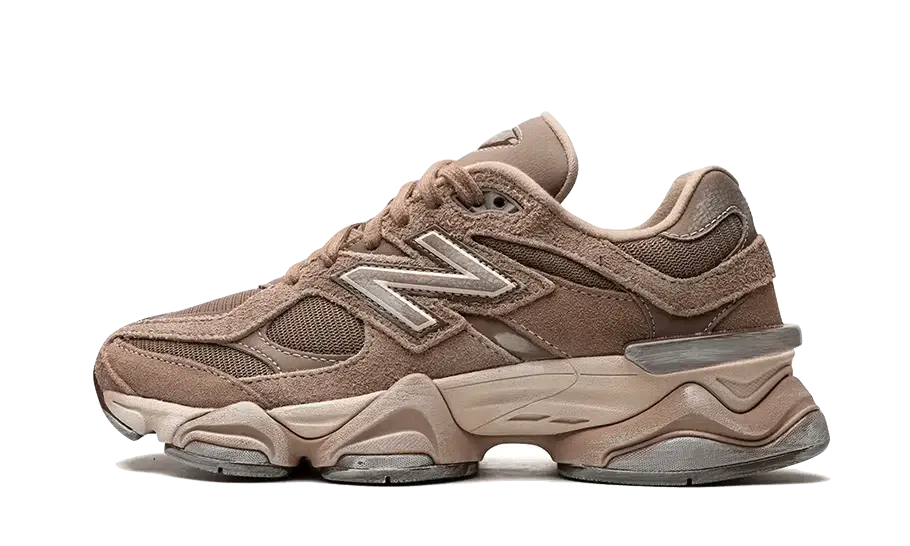 9060 Mushroom Brown VOSneakers