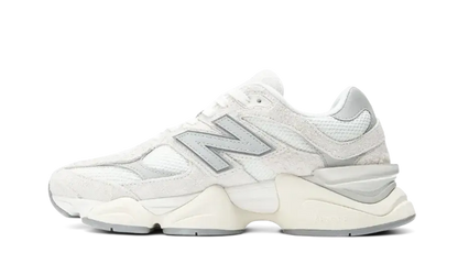 9060 Sea Salt Moonbeam VOSneakers