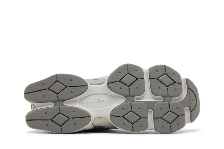 9060 Shadow Grey VOSneakers
