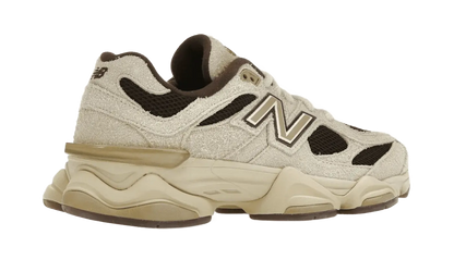 9060 Sydney McLaughlin-Levrone Linen Black Coffee VOSneakers