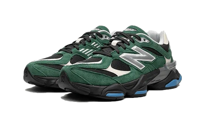 9060 Team Forest Green VOSneakers