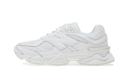 9060 Triple White VOSneakers