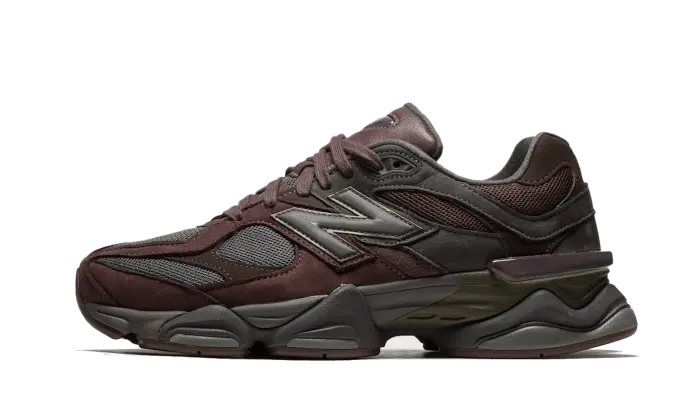 9060 Truffle Rich Earth VOSneakers