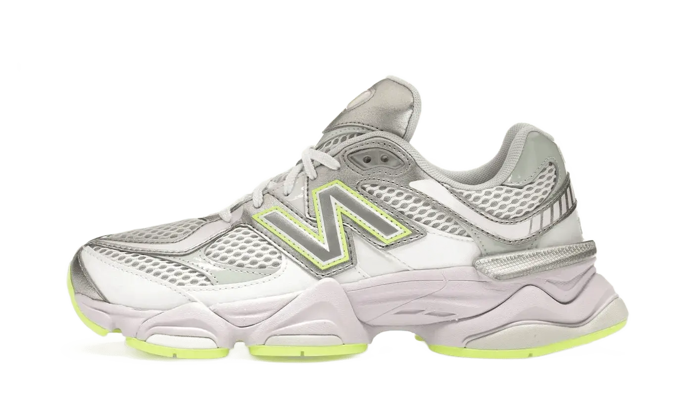 9060 White Taro VOSneakers