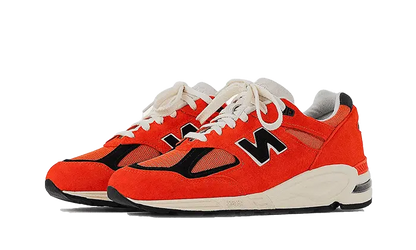 990 V2 Made in USA Marigold VOSneakers