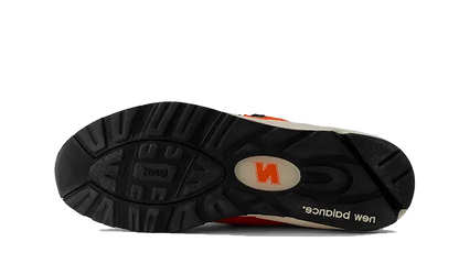 990 V2 Made in USA Marigold VOSneakers
