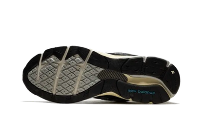 990 V3 MiUSA Teddy Santis Navy Castlerock VOSneakers