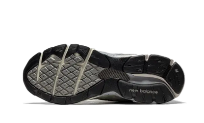 990 V3 Patta Keep Your Family Close VOSneakers