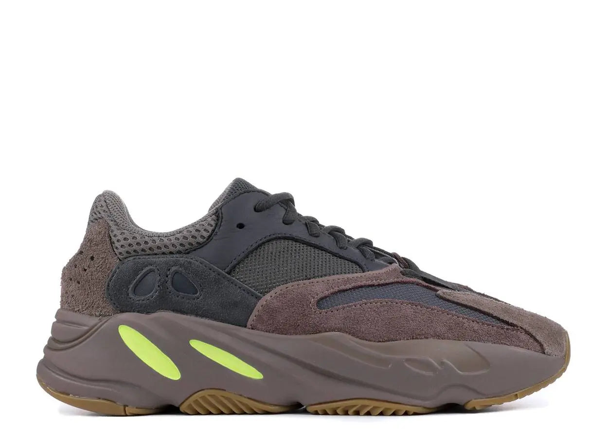 Adidas Yeezy 700 Mauve Yeezy