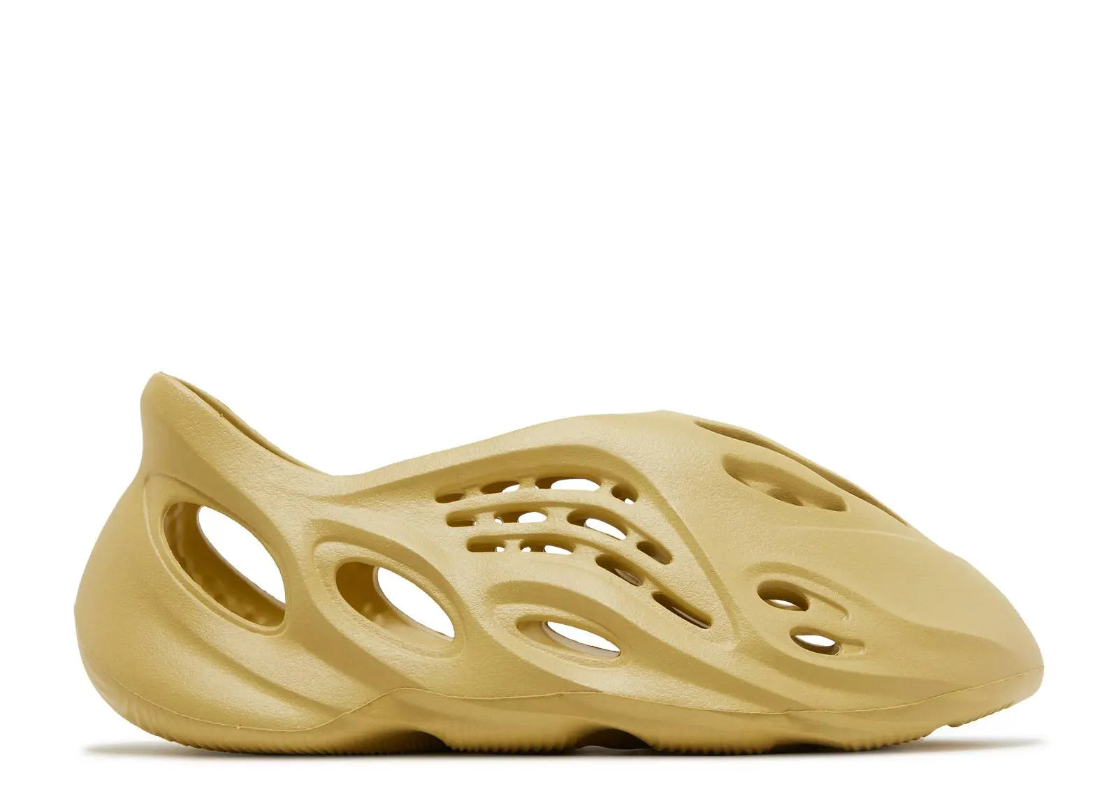 Adidas Yeezy Foam RNNR Sulfur Yeezy