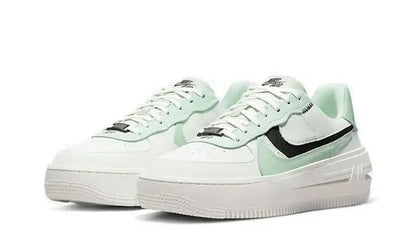 Air Force 1 Low PLT,AF,ORM Barely Green VOSneakers