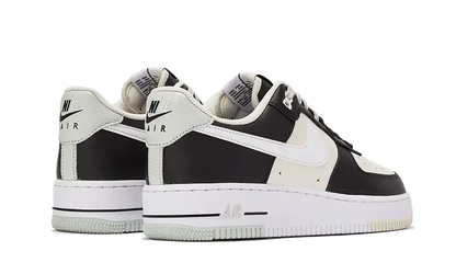 Air Force 1 Low '07 LV8 Split Black Phantom VOSneakers