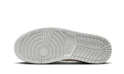 Air Jordan 1 Low SE Celestial Gold VOSneakers