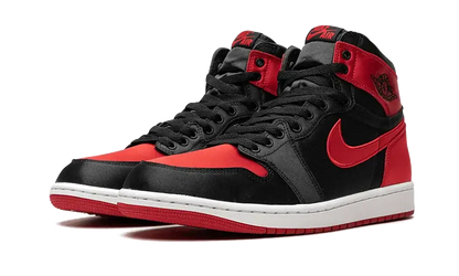 Air Jordan 1 Retro High OG Satin Bred VOSneakers