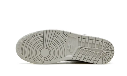 Air Jordan 1 Retro High OG White Cement Air Jordan